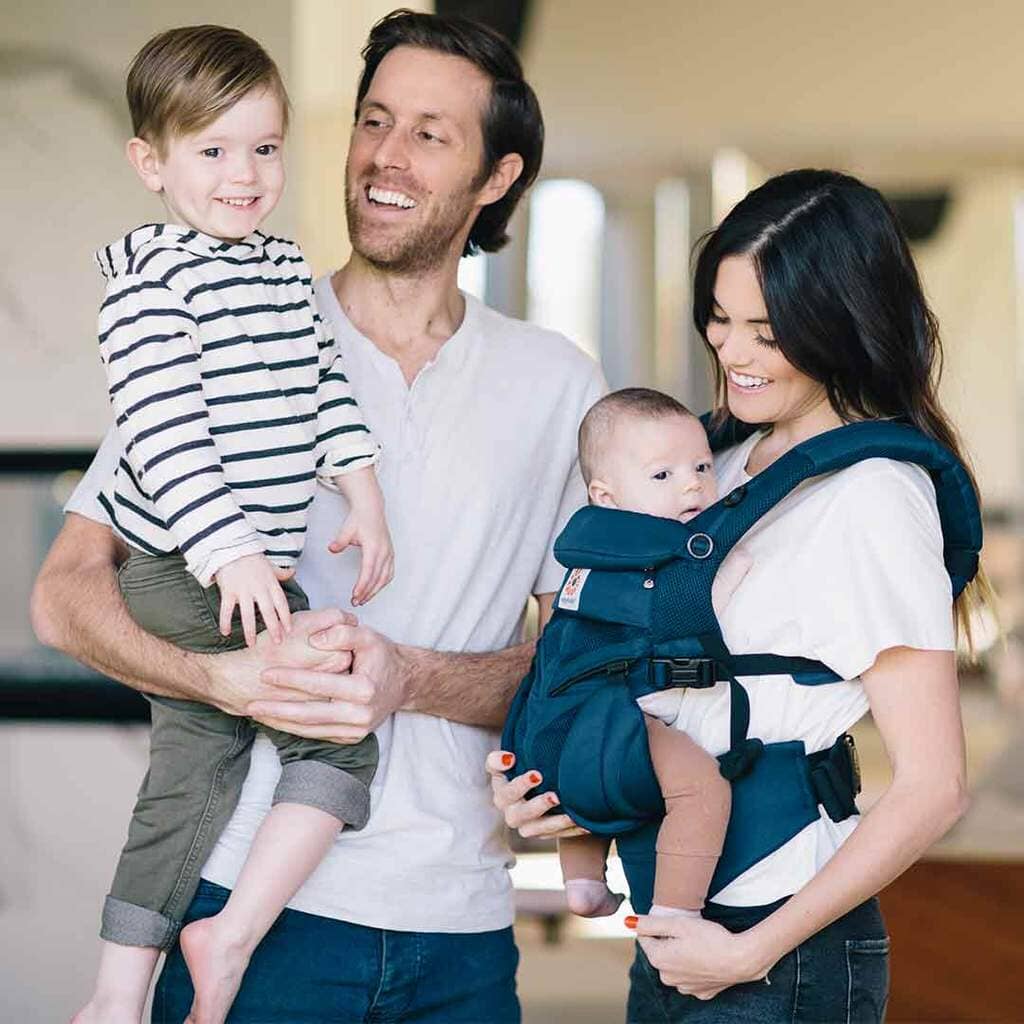 Porte Bébé - BreathBabyBag™ - Bleu Marine - Mon paradis de bébé